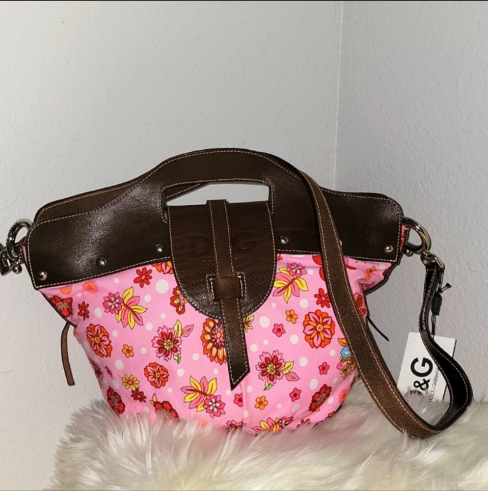 NWT Dolce & Gabbana handbag/crossbody 💕